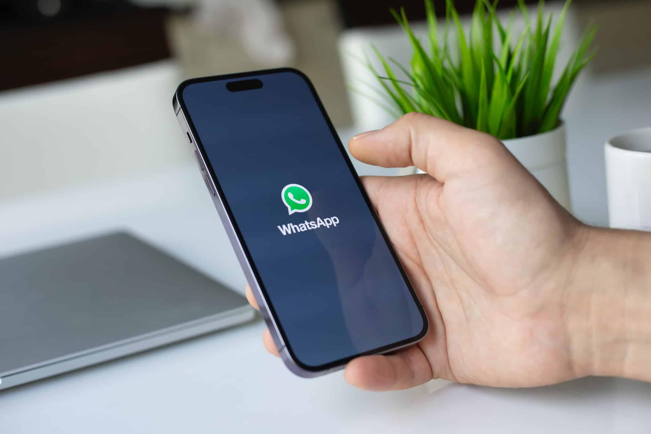 WhatsApp: vai ficar mais fácil sair de grupos indesejados; entenda