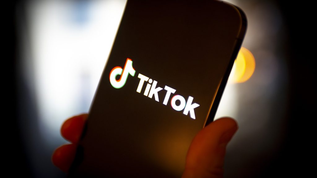 TikTok deve enfrentar processo por compartilhar ‘desafio’ que matou jovem nos EUA