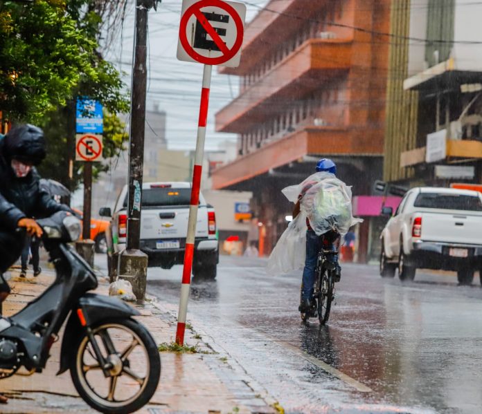 Meteorología anuncia chaparrones y ocasionales tormentas eléctricas