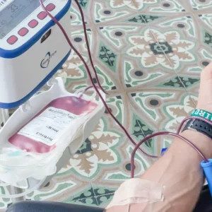 Paraguay cooperó con donación de sangre poco común para Argentina