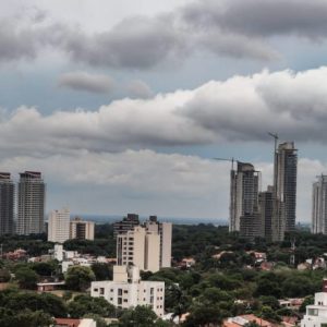 Se anuncian altas temperaturas, chaparrones y tormentas eléctricas