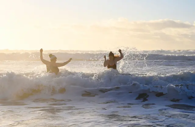 Por que o mar nos faz sentir tão bem?