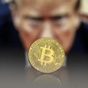 Presidente dos EUA cria reserva estratégica de criptomoeda Bitcoin