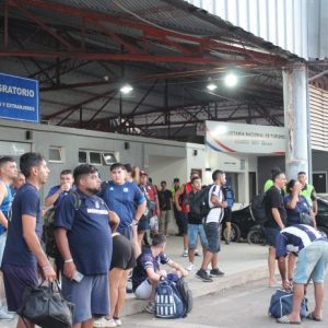 Llegan al país más de 2000 hinchas argentinos para la final de la Supercopa Internacional de la AFA