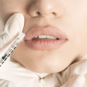 Anvisa alerta sobre risco de botulismo pelo uso inadequado de botox