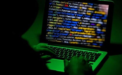 Brasil vive epidemia de crimes digitais (mulheres e jovens mais visados)