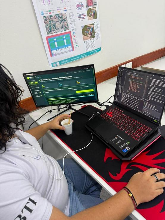 Jóvenes crearon soluciones de IA para aprender Matemática y Física en guaraní y son ganadores de torneo Hackathon