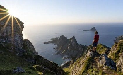 A remota ilha onde hackers se preparam para nos defender de uma guerra invisível