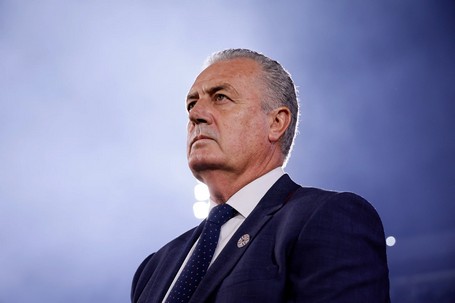 Nuevas caras en la Albirroja: Alfaro convoca a 28 futbolistas para los amistosos ante Bolivia y Colombia