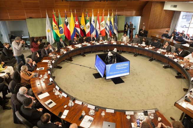 Paraguay propone instalar en Carmelo Peralta una planta de fertilizantes para abastecer al Cono Sur