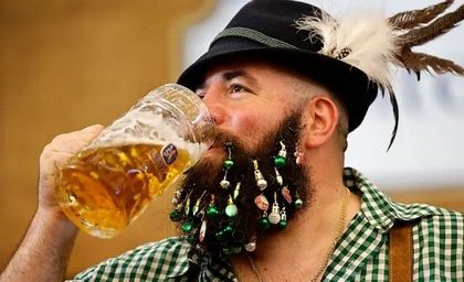 Como um casamento real na Alemanha deu origem à maior festa da cerveja do mundo (e como ela chegou à América Latina)