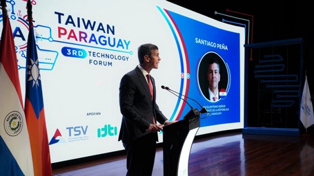 Peña dice que Paraguay busca “ser protagonista de la revolución” de la IA