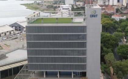 Acuerdo entre DNIT y Bancos, así funcionará el nuevo cruce de datos
