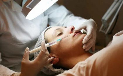 Harmonização facial não é igual para todas as idades; entenda por quê