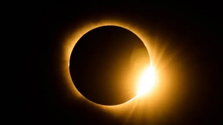 Faltan 300 días para el eclipse del siglo: por qué no habrá otro igual hasta 2114