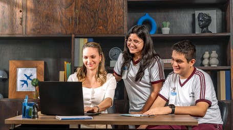 Del impacto social a la estrategia: por qué las empresas deben invertir en el talento joven