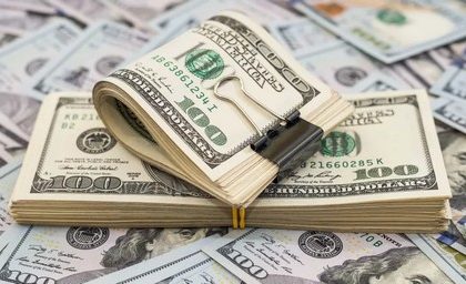 Dólar oscila perto da estabilidade em último pregão antes do segundo turno, com Datafolha no radar
